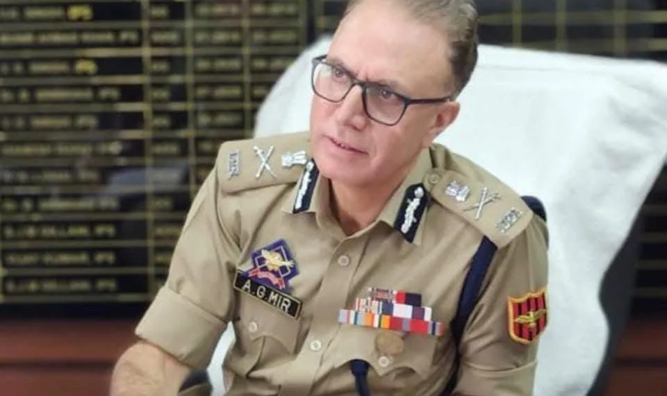 A.G. Mir Extends New Year 2026 Greetings to Home Guards, Civil Defence, SDRF Personnel, People of J&K