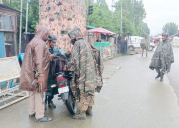 Kashmir on High Alert Day After Anantnag Terror Attack