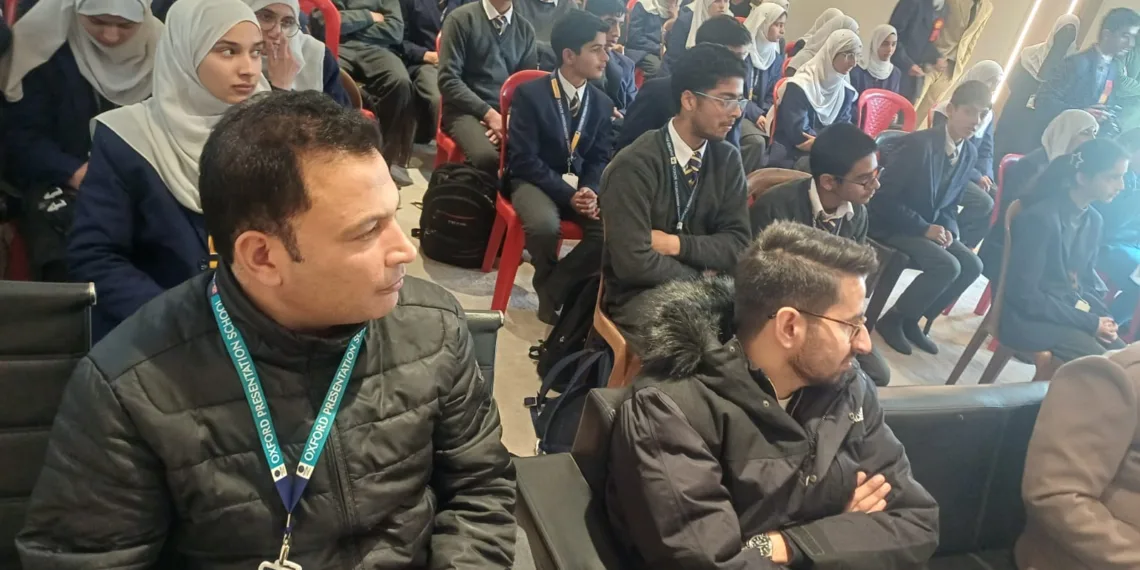 Cyber Crime Awareness Programme Held at Oxford Presentation School Anantnag