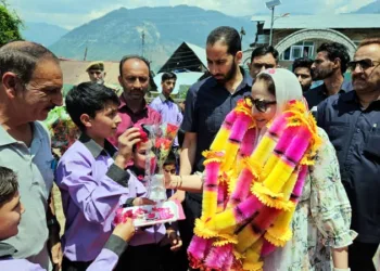 Dr Andrabi Orders Takeover of Ziyarat Hazrat Sultan-ul-Arfeen (RA) at Gundpora Rampora