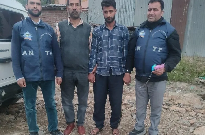 ANTF Arrests Drug Peddler With 265 Grams Heroin in Srinagar