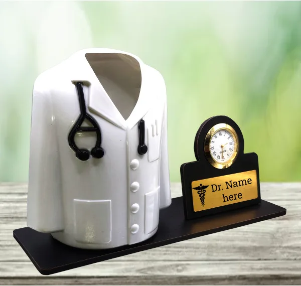 J&K Govt Makes Aprons, Name Plates Mandatory for Doctors & Paramedics