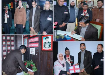 Armed Forces Flag Day: Div Com Kashmir pays homage to Armed forces