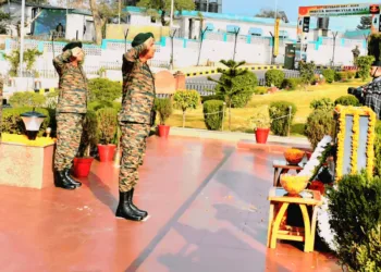 Dhruva Motorcycle Rally Flagged Off from Udhampur to Honour Veterans, Fallen Bravehearts