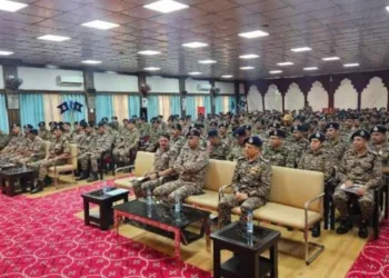 DG CRPF Reviews Security in Valley, Felicitates Brave Troopers