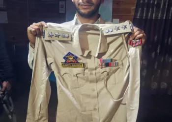 Man Caught in Anantnag for Impersonating Senior Police Officer