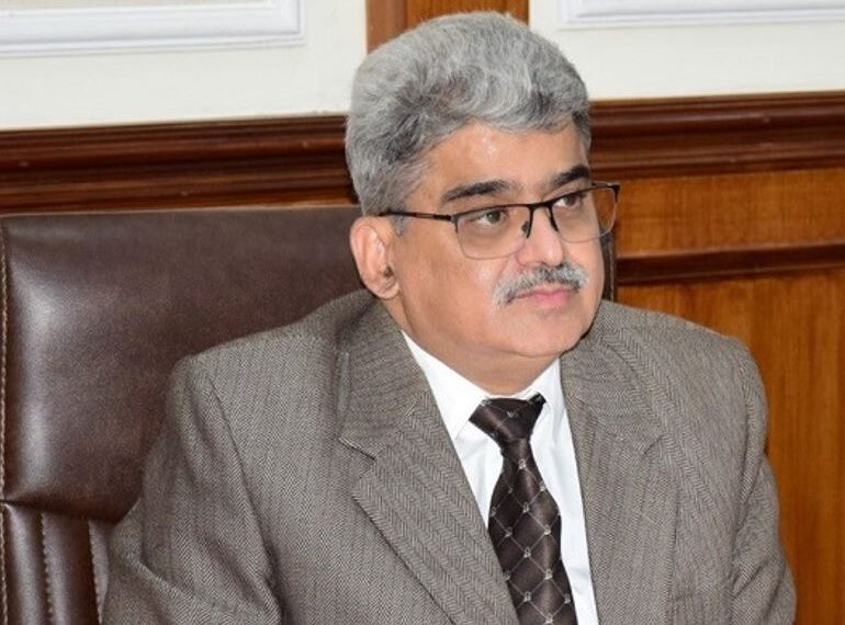 Chief Secretary condoles demise of Bharat Singh, Secretary JKAACL