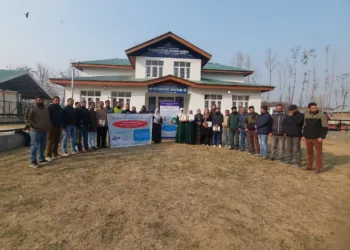 Baramulla Sheep Husbandry Dept Holds Key AMR Awareness Programme, Stresses Responsible Antibiotic Use