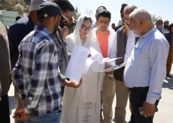 Dr. Darakhshan Andrabi Inaugurates New Facilities at Shahdra Sharief Shrine