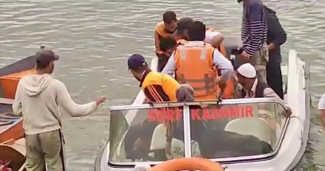 Body of Youth Recovered from Dal Lake After Boat Capsized