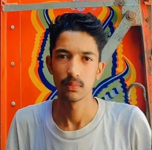 Kokernag Teenager Dies in Road Accident in Uttar Pradesh; Family Appeals for Help in Repatriation