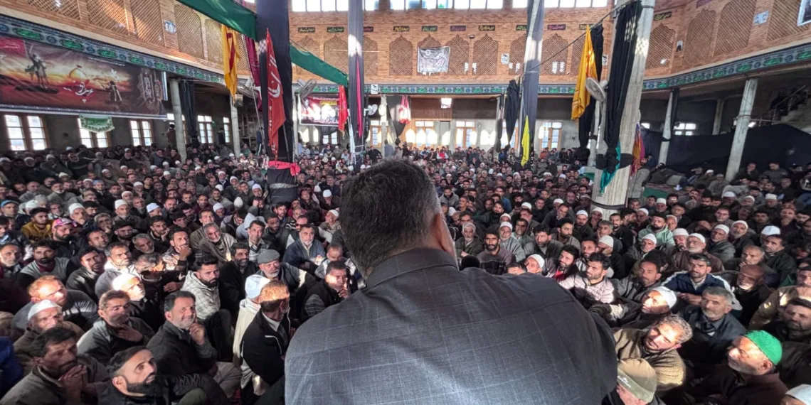 J&K Shia Association Observes Ayam-e-Fatima (SA) with Majlis-e-Aza at Durbal, Bemina