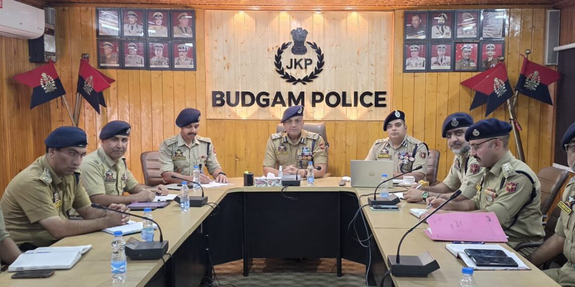 “Strengthen Security Grid, Maintain Heightened Vigilance”: IGP Kashmir to Officers in Budgam
