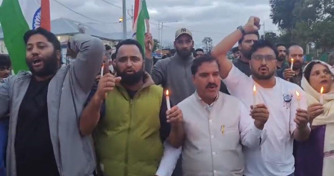 BJP Kokernag Holds Candlelight March to Honour Martyred Policeman, Condemns Anantnag Terror Attack