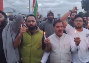 BJP Kokernag Holds Candlelight March to Honour Martyred Policeman, Condemns Anantnag Terror Attack