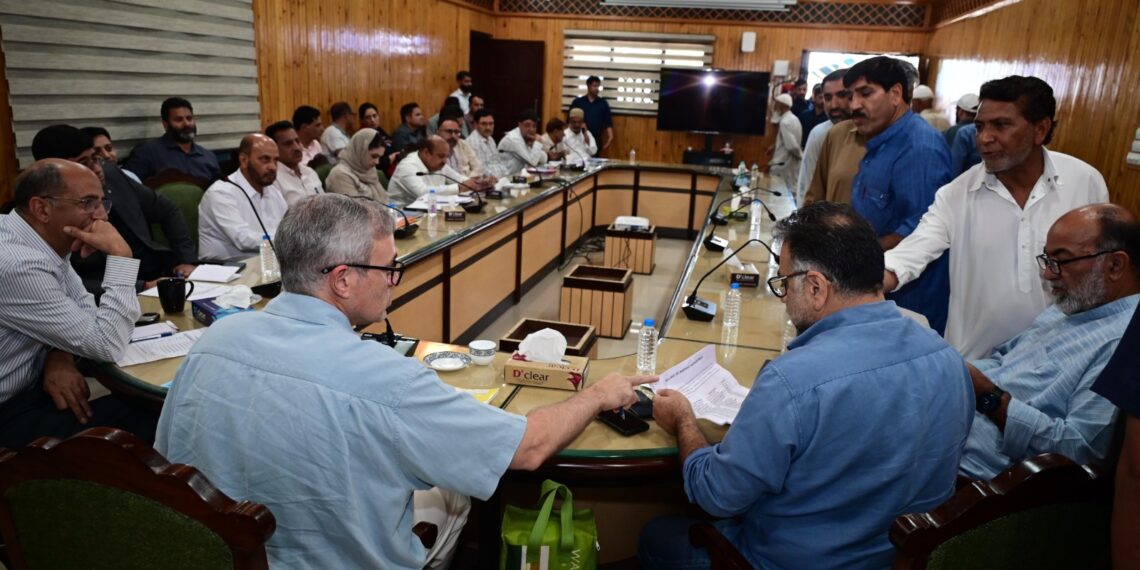 CM Omar Reviews Ganderbal Development Push, Orders Fast-Track Completion of Key Infrastructure Projects