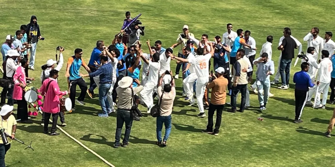CM Omar Announces ₹2 Crore Reward, Govt Jobs for Team J&K After Historic Ranji Triumph