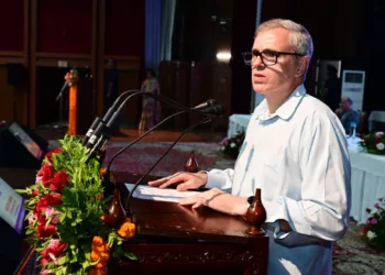 CM Omar Abdullah Distributes Appointment Orders to 124 Beneficiaries Under SRO-43
