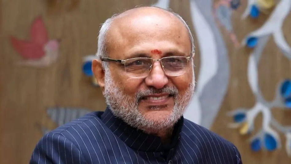 VP C.P. Radhakrishnan Pays Tribute to Pulwama Martyrs