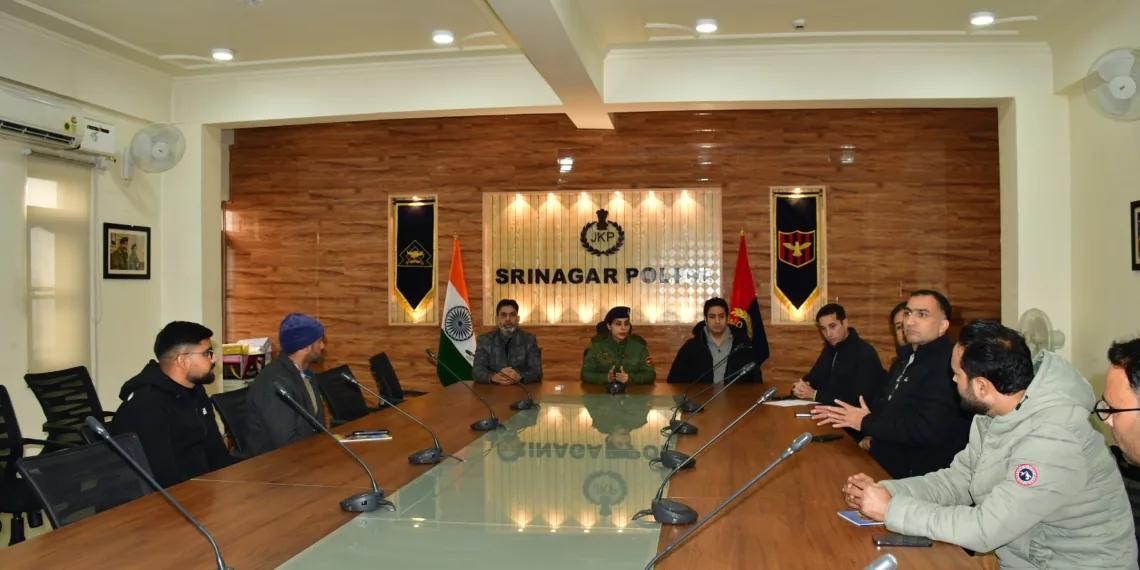 Srinagar Police Observes Cyber Jagrukta Diwas Across All Police Stations and Units