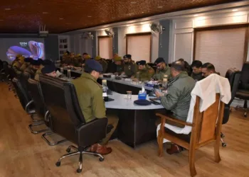 DIG South Kashmir Assesses Security, Crime Scenario in Anantnag