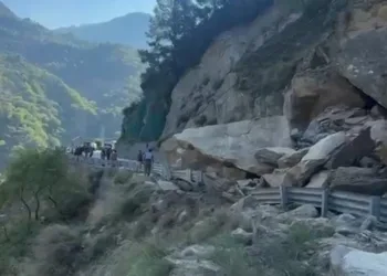 Doda-Kishtwar Road Blocked After Major Landslide at Gatsoo; Traffic Movement Suspended