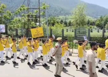 “Say No to Drugs, Choose Life”: Massive Nasha Mukt Awareness Programme Held at Al Khadija High School Kokernag