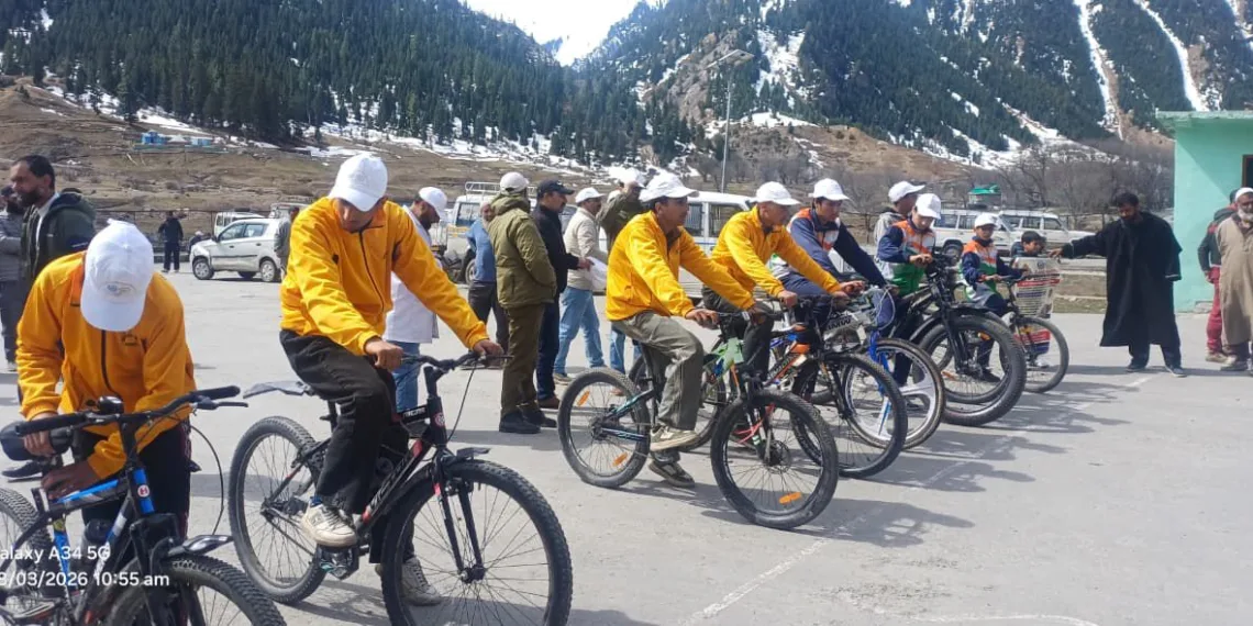 DYSS Organises Cycle Rally to Promote Road Safety in Gurez