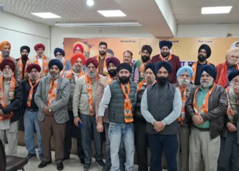 Er. Aijaz Hussain Participates in Minority Morcha District Team Meeting at BJP Jammu South