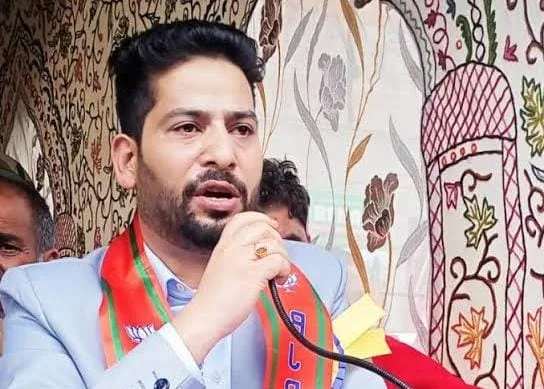 Er. Aijaz Hussain Extends Warm Greetings on the Auspicious Occasion of Holi