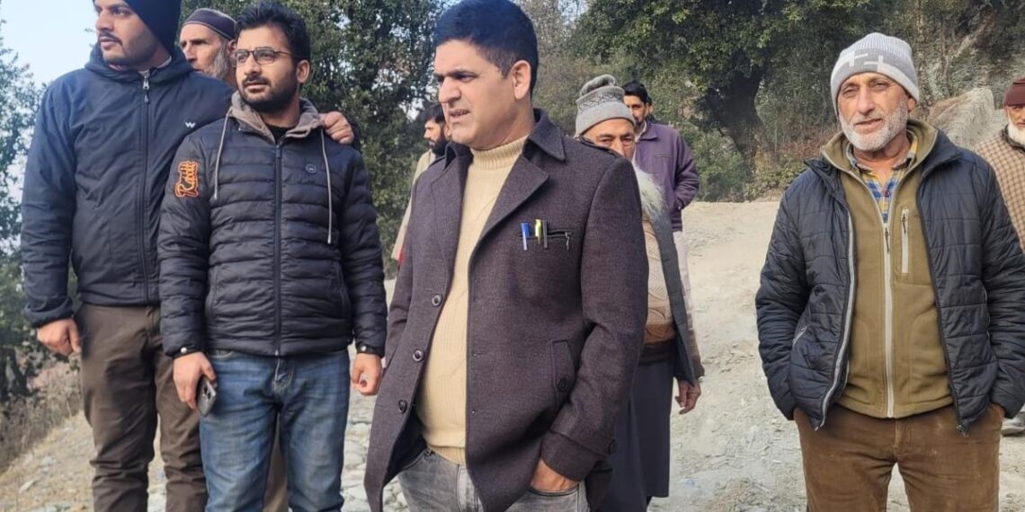 Executive Engineer Jal Shakti & Flood Control Bashir Shah Gives Fresh Momentum to Development Projects in Karnah; Public Expresses Satisfaction