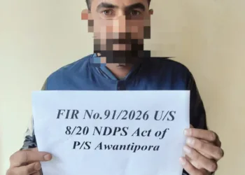 Awantipora Police Nab Drug Peddler at Naka, Charas Recovered