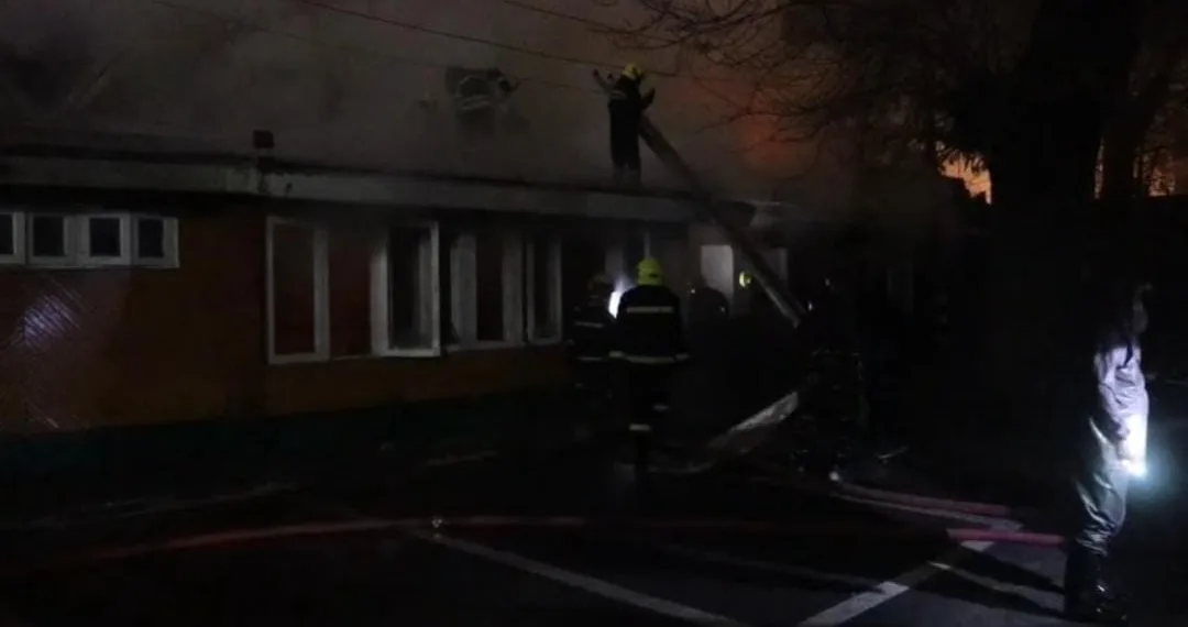 CRPF Barracks Damaged in Fire Near Banquet Hall, Srinagar