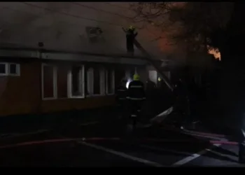 CRPF Barracks Damaged in Fire Near Banquet Hall, Srinagar