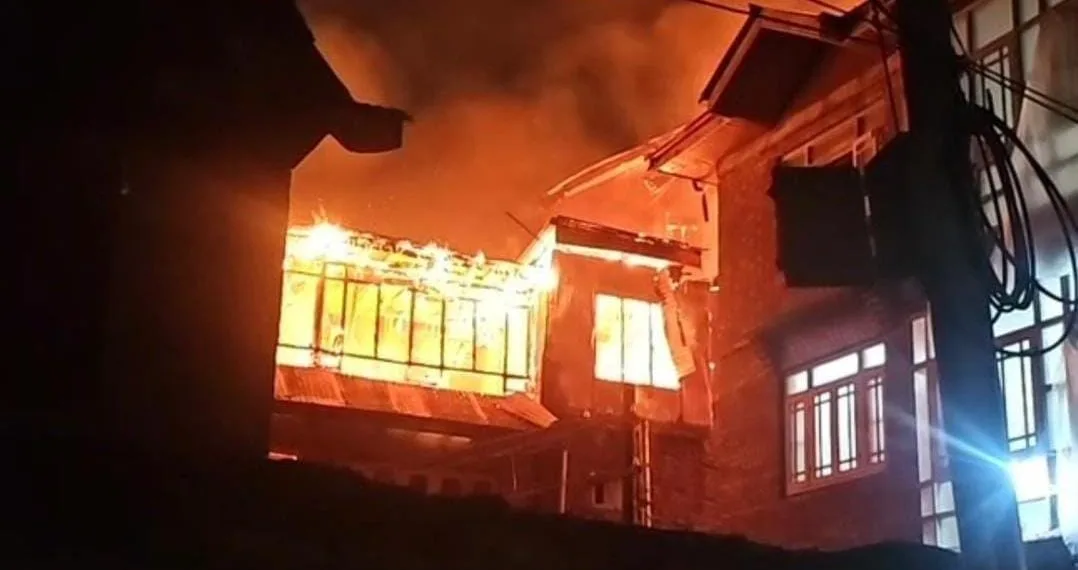 Habbakadal Fire: Six Houses Gutted, Fireman Among Three Injured