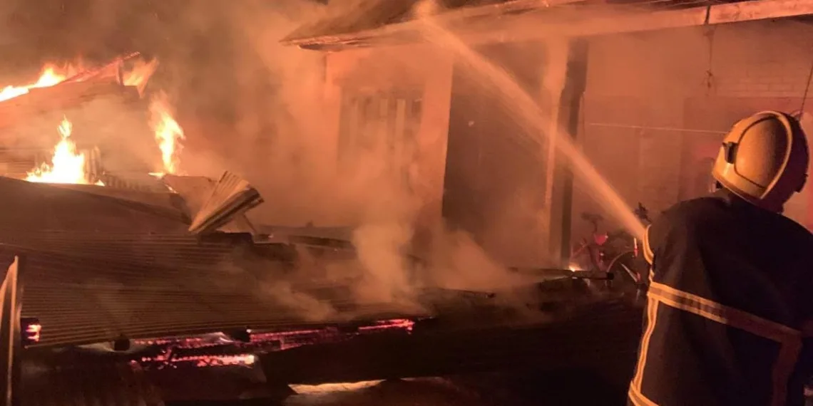 Massive Fire Gutts House, Crockery Shop in HMT Srinagar