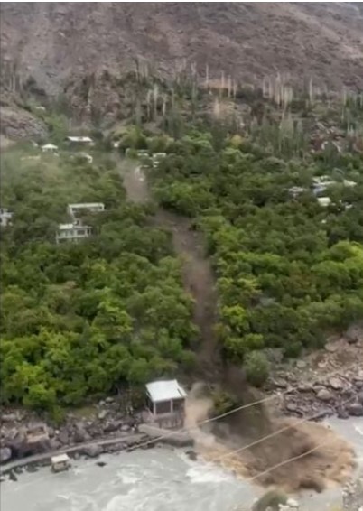 Flash Floods Ravage Kargil Villages After Heavy Rains; Army, Police Launch Rescue Operations