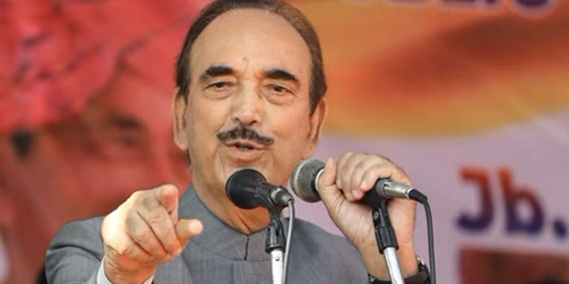 Ghar Wapsi: Ghulam Nabi Azad likely to return to Congress ahead of J&K polls