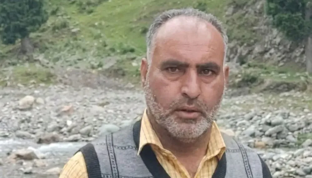 Forest Guard Dies While Battling Fire in Verinag Forest Range