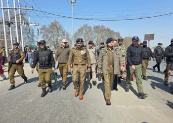 DGP, IGP Kashmir on Ground to Review Security Arrangements Amid Protests