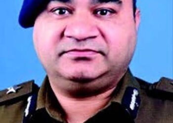 On Ashura eve, IGP Kashmir V.K Birdi prays for peace and unity