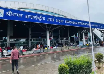 Flights resume at Srinagar Airport; No flight cancelled