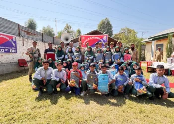 IRP-20th Battalion Distributes Study Kits to Orphans, Girl Students in Yakmanpora
