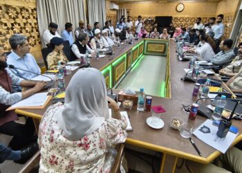 “No Lapses on Eid”: Waqf Board Finalises Coordinated Arrangements for Prayers Across Kashmir