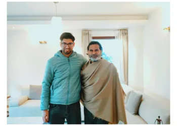 J&K Students Association National Convenor Nasir Khuehami Meets Ace Political Strategist Prashant Kishor