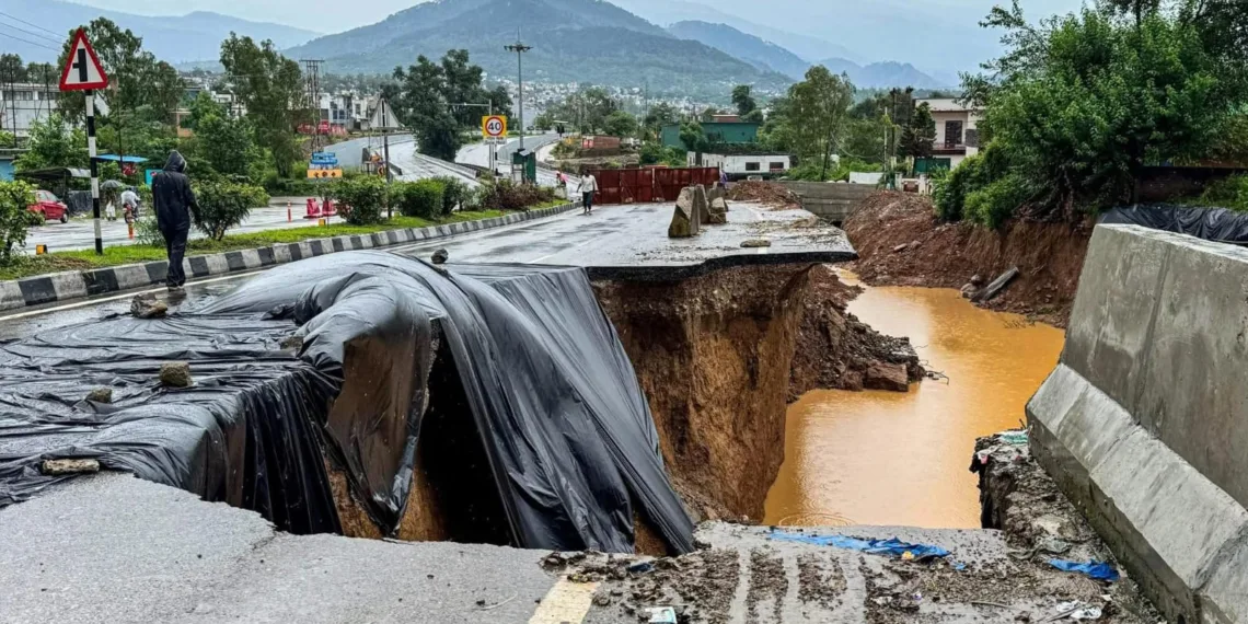 Jmu-Sgr NH, Mughal Road, Sinthan Road Closed; Restoration Work Underway: Officials
