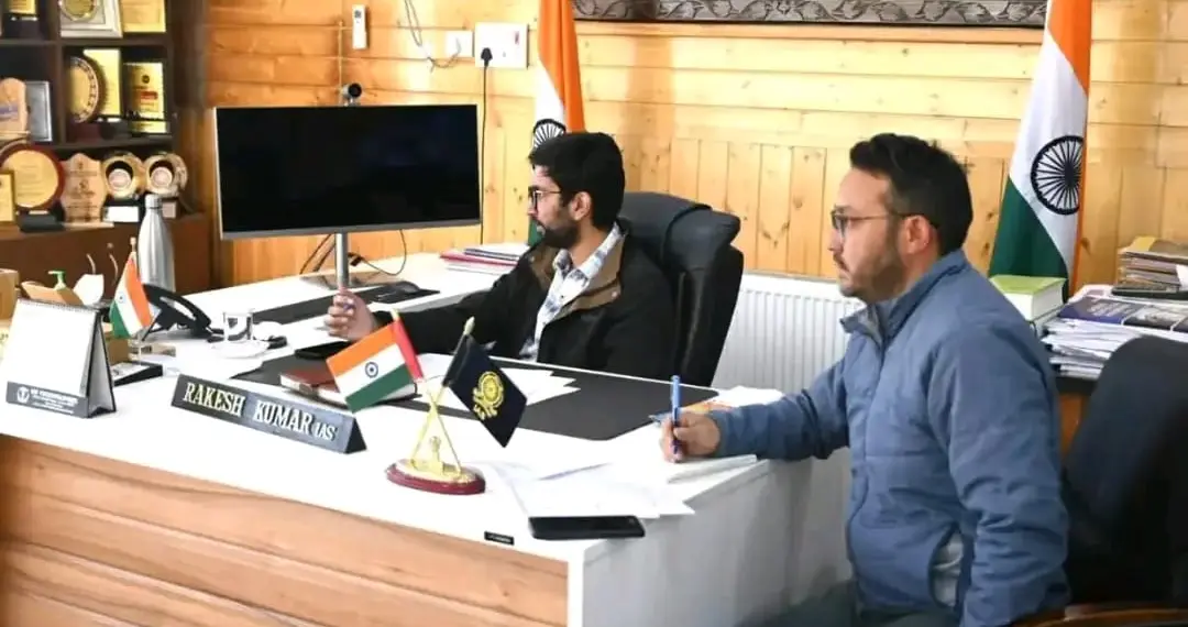 Kargil Reviews Border Security, Civil Defence Preparedness; Departments Told to Expedite Village Projects