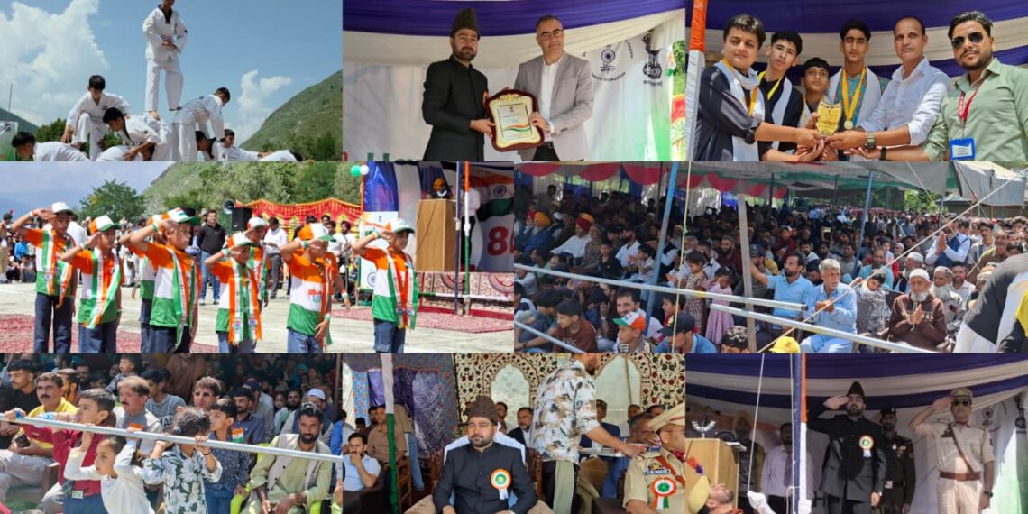 Karnah Celebrates Independence Day with Patriotic Fervour; SDM Hoists National Flag at Main Function