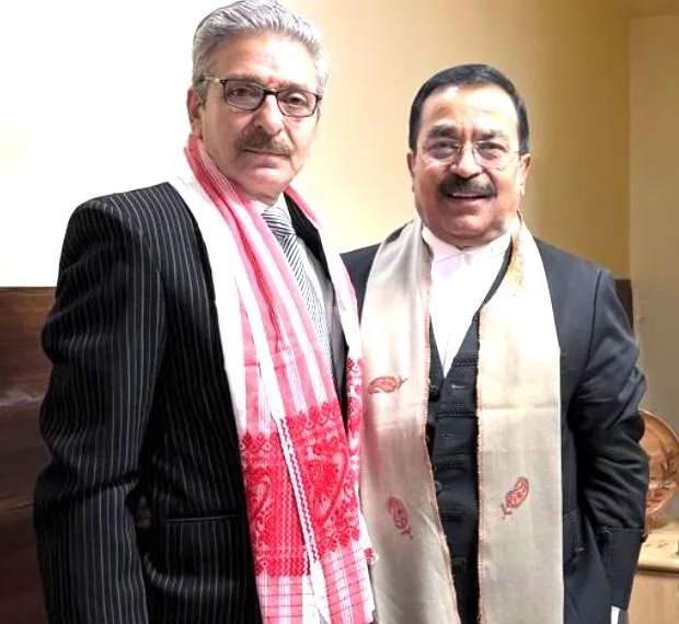 KJBA Chief Patron Kanwal Wangnoo Honours BCI Chairman Apurba Kr. Sharma in New Delhi