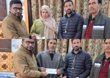 Deputy Commissioner Kupwara Hands Over Rs. 2 Lakh to Families of Road Accident Victims